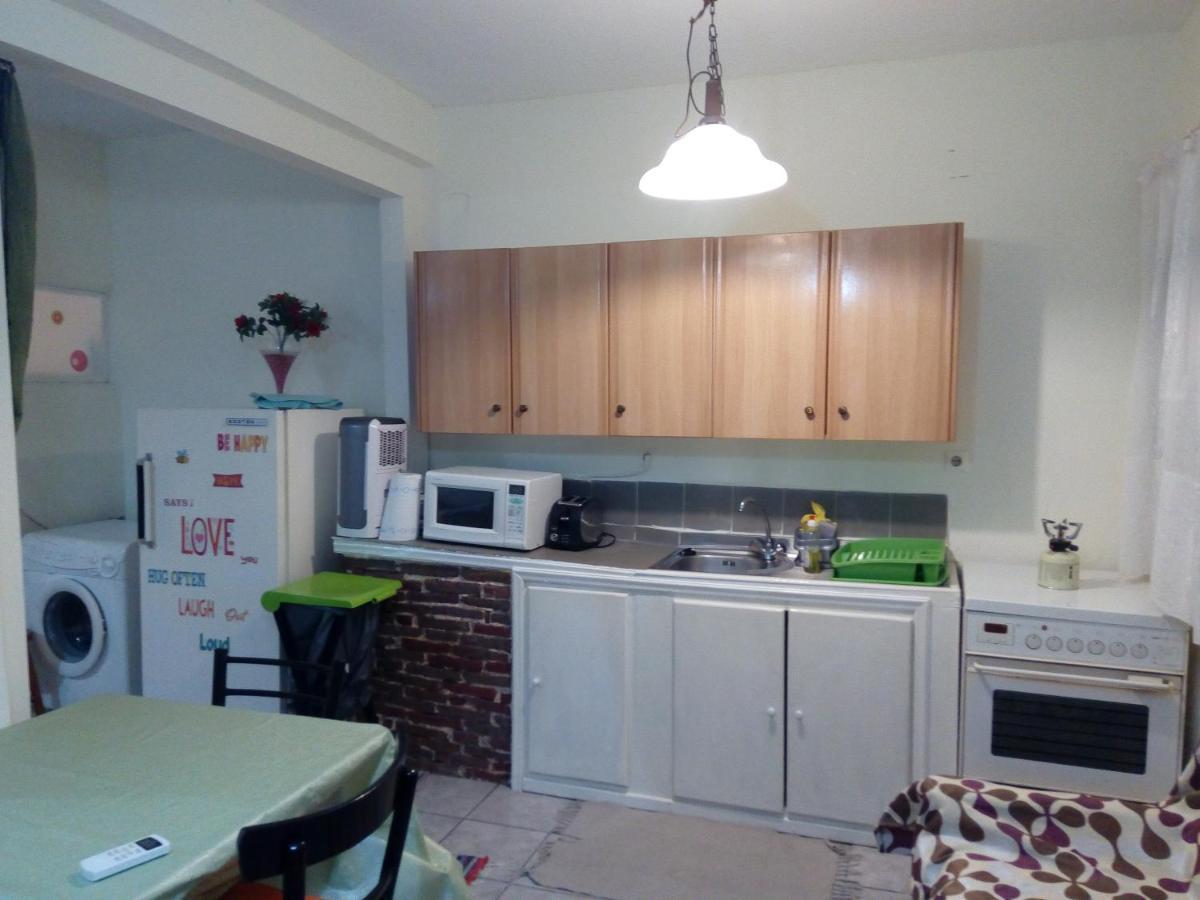 مدينة زاكينثوس St Denis Apartment المظهر الخارجي الصورة